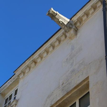 Une Maison En Ville La Rochelle  Esterno foto